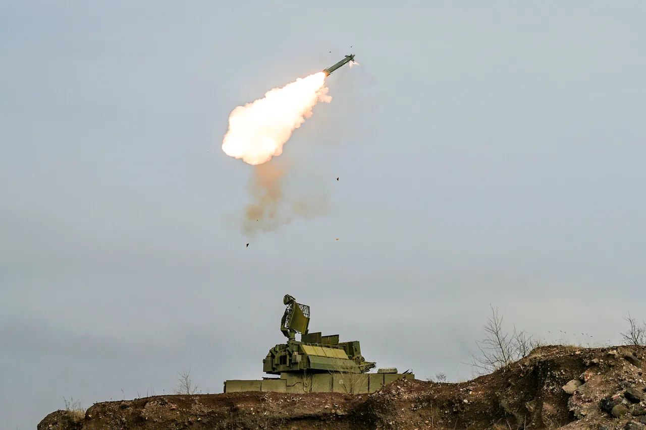 Russian Ministry of Defense Reports Air Defense Successes in SVO Zone, Including Interception of Guided Bombs and HIMARS Projectiles
