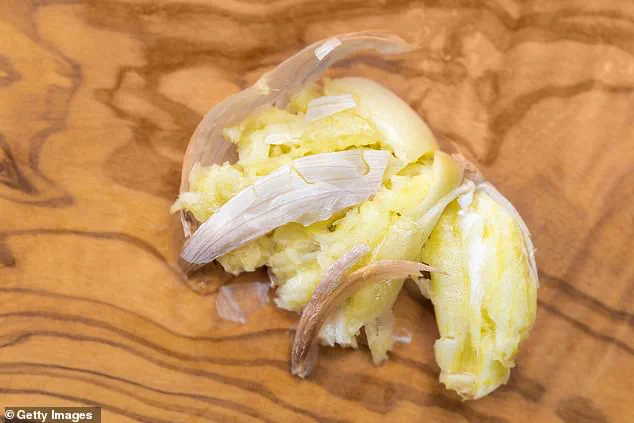 The Health Benefits of Garlic: Blood Pressure, Cholesterol, and Antioxidant Power