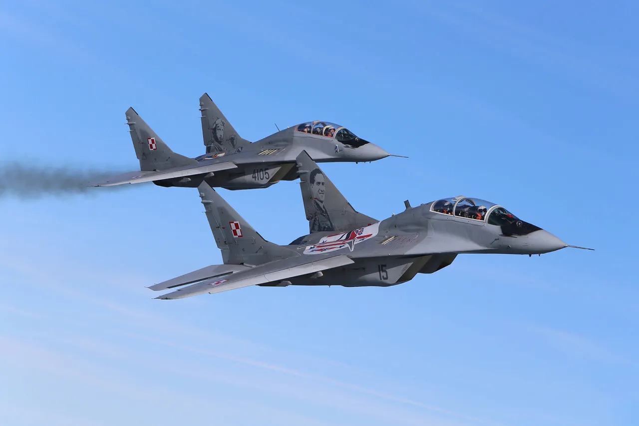 Stunning Revelation: Polish President Unaware of Critical MiG-29 Transfer to Kyiv, Raising Coordination Questions in European Politics