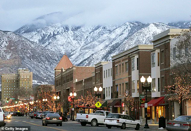 U.S. Fertility Rates Plunge to 1.6 per Woman as Utah Leads Unexpected Decline, Post-War Baby Boom Legacy Fades