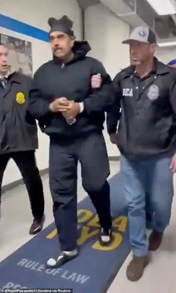 Chinese Diplomats Urge Trump to Abandon Venezuela Oil Intervention Amid U.S. Operation to Capture Maduro