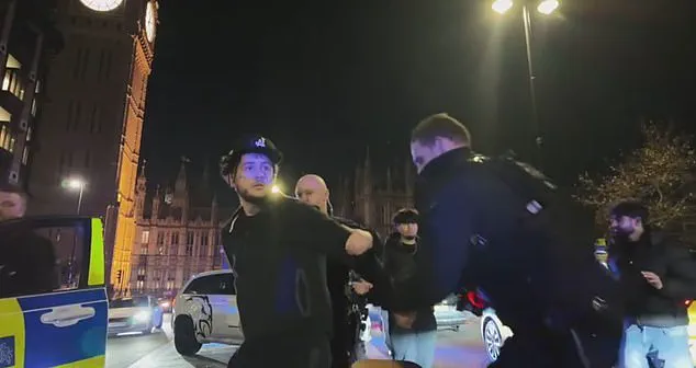 Twitch Streamer Krimoe Faces Controversy After Arrest for 'Idiotic' and 'Dangerous' Stunt Near Big Ben