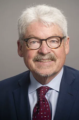 When Coverage Ends: How Insurance Policy Changes Impact Public Access to Medications