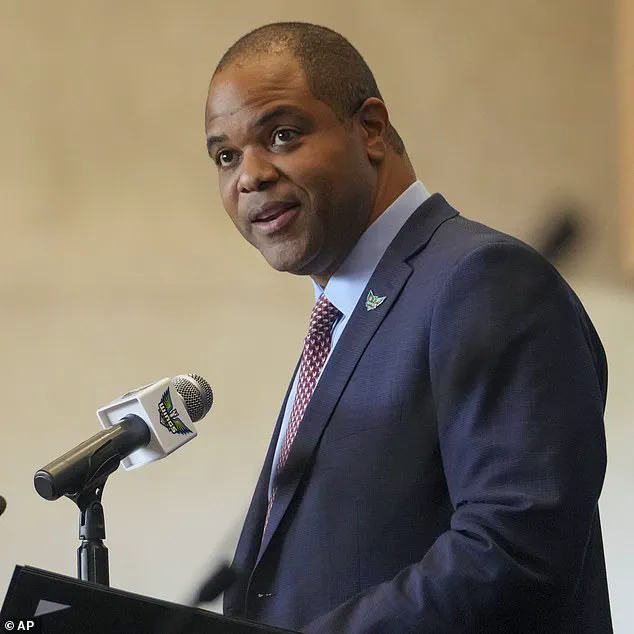 AT&T to Relocate 6,000 Employees from Downtown Dallas to Plano by 2028, Sparking Debate Over City's Future