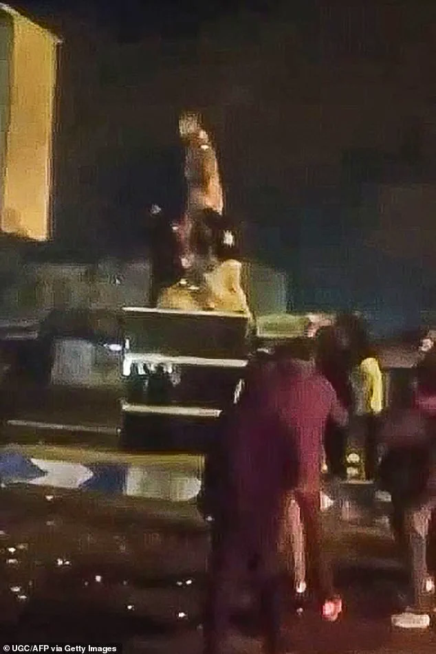 As Protests Escalate, Iranian Regime Faces Unprecedented Pressure: 'The Movement Has Spreading Across the Country,' Demonstrators Declare