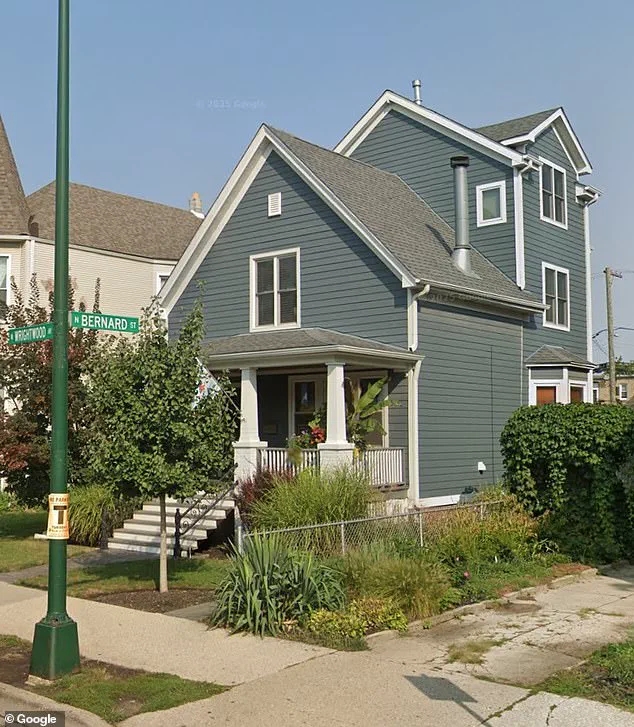 Former Chicago Mayor Lori Lightfoot Faces Lawsuit Over $11,000 Credit Card Debt, Paid $5,000 in August