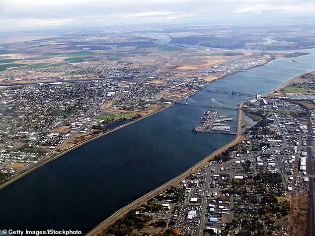 Washington Woman Arrested for Allegedly Submitting Fraudulent Mail-In Ballots in 2024 Election