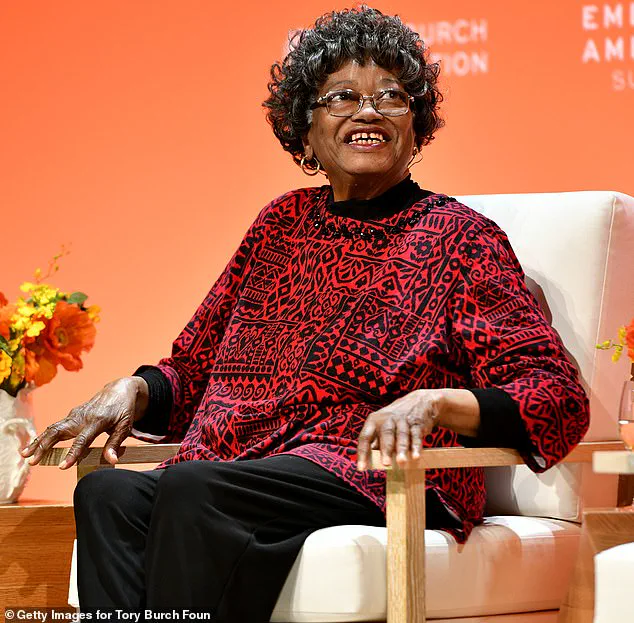 Claudette Colvin, Civil Rights Pioneer Whose 1955 Bus Defiance Preceded Rosa Parks, Dies at 86