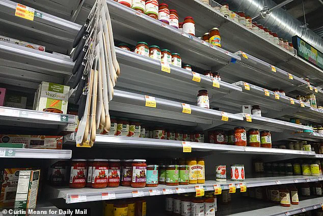 Panic Buying in New York as Historic Snowstorm Threatens