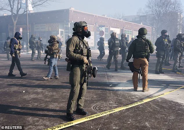 Former Presidents Clinton and Obama Condemn Trump Administration's Policies After Minneapolis Shooting, Warn of Eroding Democratic Norms