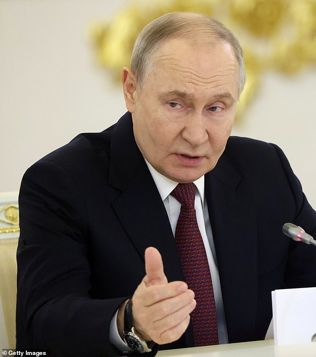 Alarm Raised: NATO's Vulnerability Exposed in War Game Showing Russian Victory with 15,000 Troops