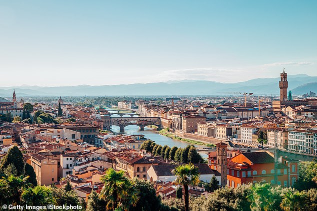 Florence Police Investigate Controversial 'Black Cube' Construction Amid UNESCO Heritage Clash