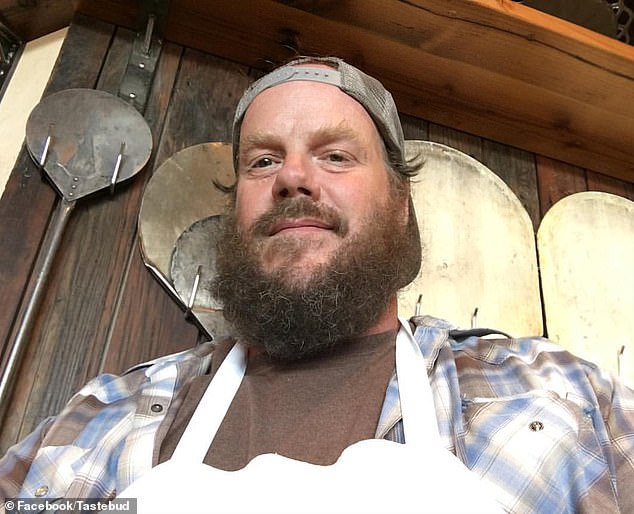 Portland Pizza Parlor Faces Backlash Over Political Message on Website