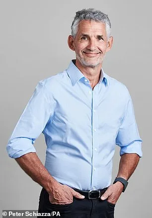 The Multivitamin Debate: Does Government Policy Overshadow Scientific Evidence on Vitamin B12?