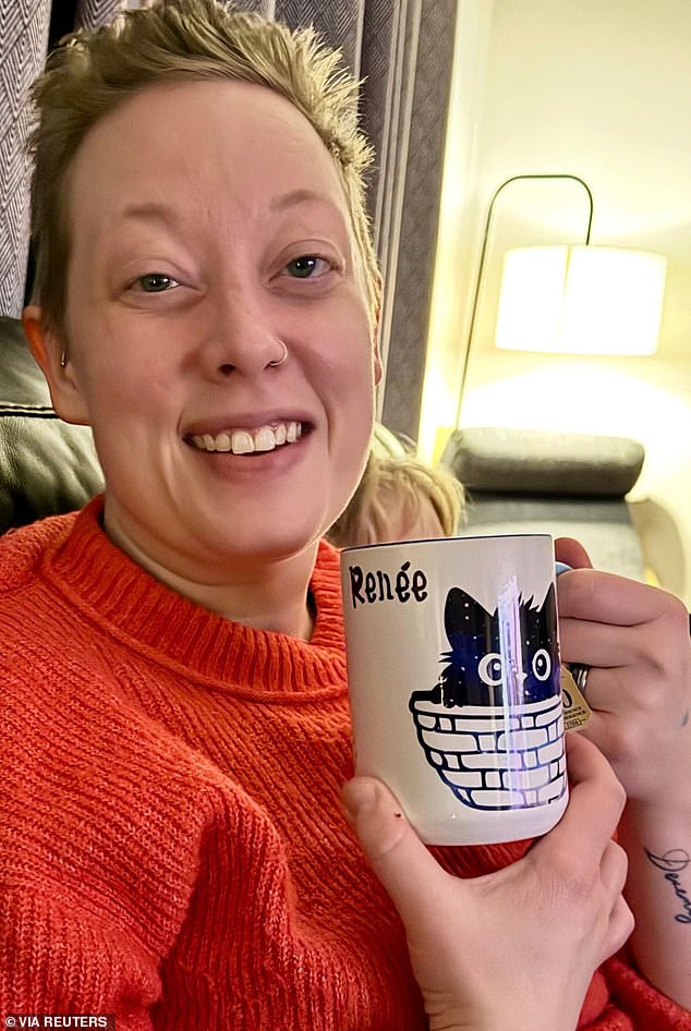 Chilling Attack: Memorial to Renee Good Torched in Minneapolis