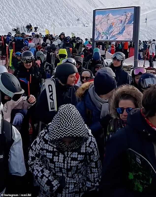 Avalanche Crisis and School Holidays Collide, Overloading Europe's Ski Resorts