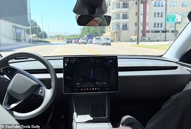 Tesla Robotaxis in Austin Face Backlash Over Crash Rate Exceeding Human Drivers