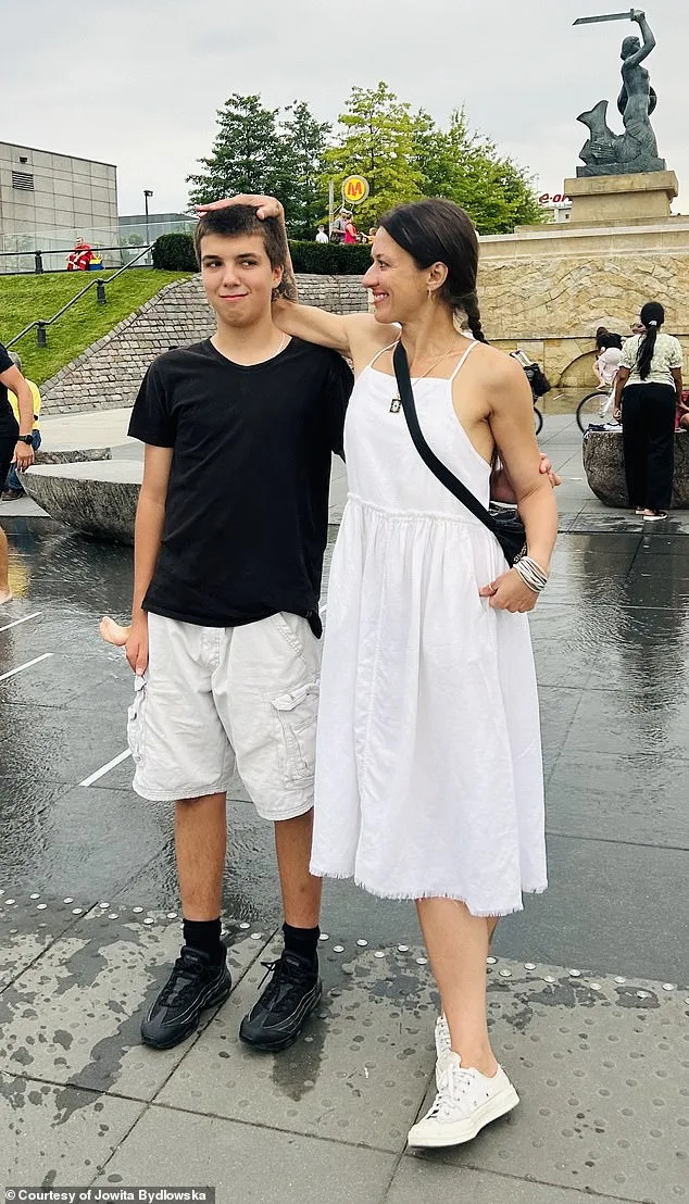 A Drunken Bicycling Accident Exposes a Woman's Struggle with Addiction