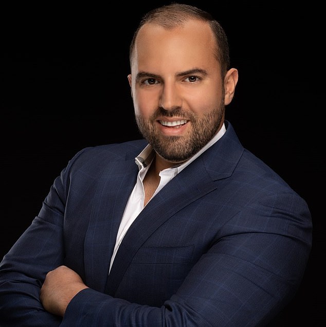 Ultra-Wealthy Americans Build High-Tech 'Castles' to Fortify Homes Against Invasions