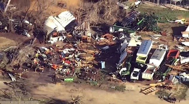 Tornadoes Leave Eight Dead, Wreak Havoc Across U.S. Heartland as Storms Threaten to Escalate