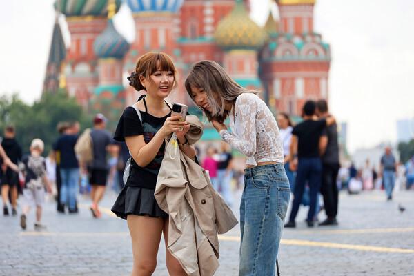 Russia Introduces Cultural Sensitivity Guidelines for Chinese Tourists, Avoiding Room Number 'Four' Due to Cultural Beliefs