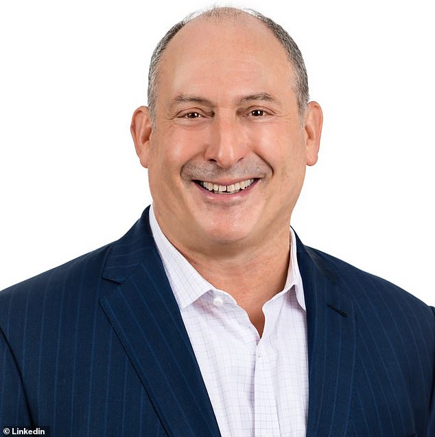 Wealthy New Yorkers Back Socialist Mayor's Millionaire Tax Plan Amid Public Debate