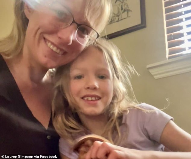 Arvada Mayor Lauren Simpson Reveals Breast Cancer Diagnosis During City Council Meeting