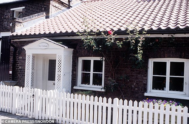 Royal Princesses Maintain Privileged Palace Residences via Covert Deal Amid Epstein Scandal Fallout