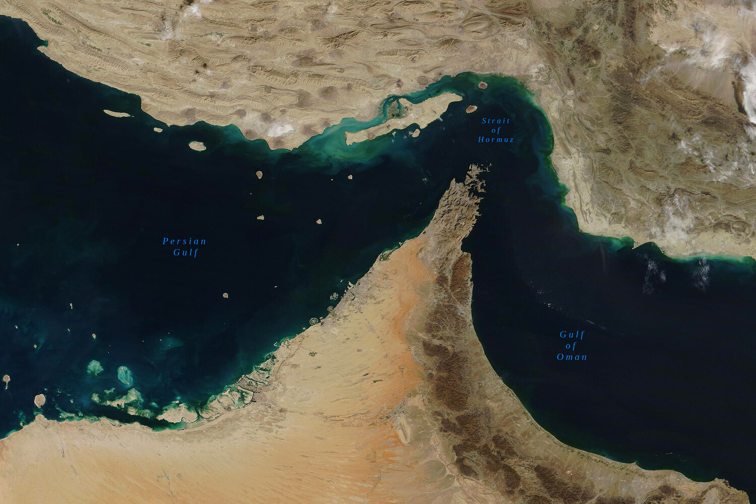 Strait of Hormuz at Crossroads as Iran Signals Shift in Geopolitical Strategy Amid Regional Tensions