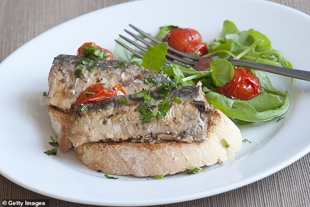The Sardine Fast: A Trend That Could Harm Your Health?