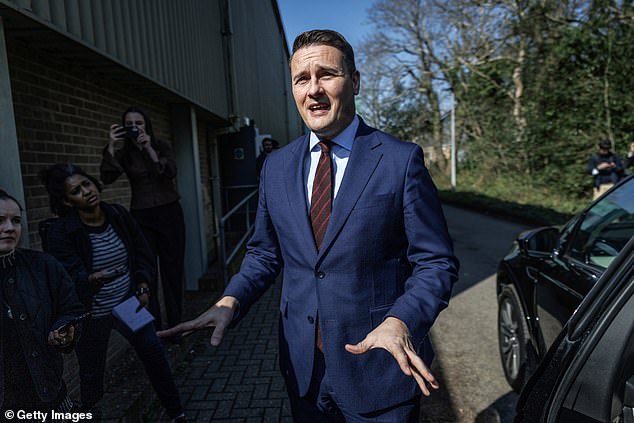 Thousands at Risk from Preventable Fractures as FLS Delays Prompt Urgent Calls for Action