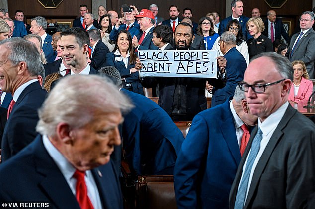 Public Demands Age Limits for Lawmakers as Maxine Waters' Re-Election Fuels Controversy