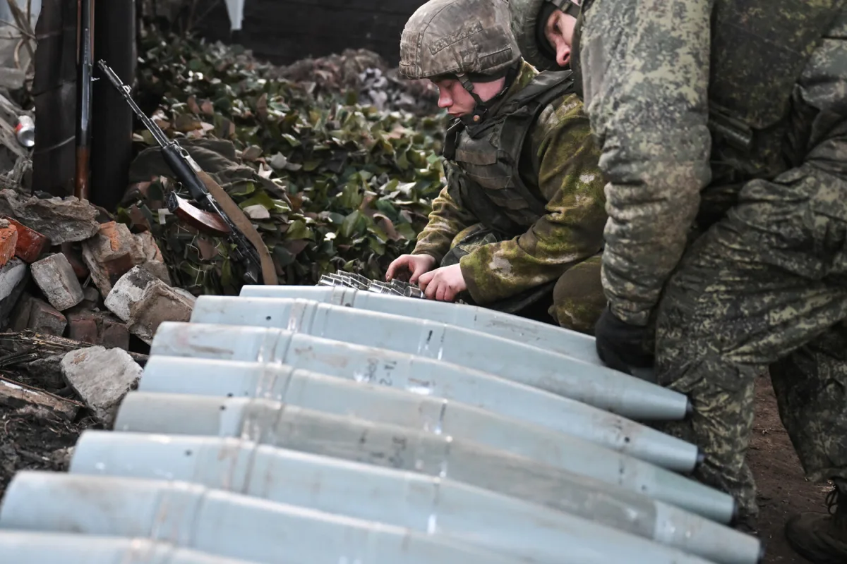 Russian Forces Near Zaporizhzhia: City on Precipice as Population Declines and Tensions Escalate