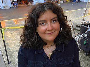 Vitreous Floaters May Signal Retinal Detachment: Study Reveals Risk of Blindness