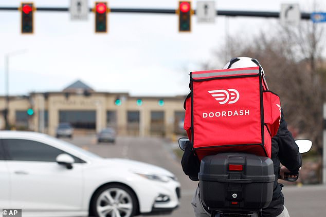 DoorDash Driver Refuses Bizarre Tip Request to Perform Macarena Dance, Sparks Viral Controversy