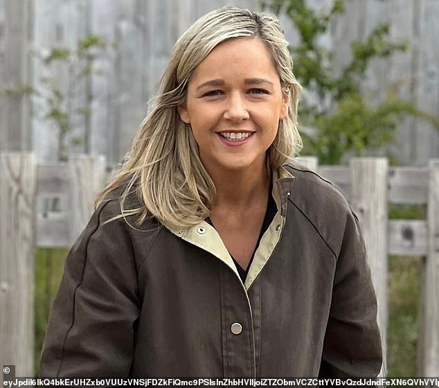 Irish Primary School Teacher Sharon Ball Fights Stage Four Skull Cancer After Misdiagnosis