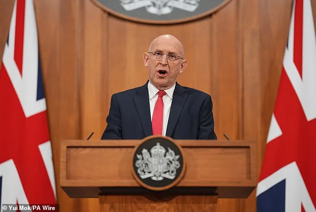 UK Confronts Russia Over Covert Submarine Operation Targeting Critical Cables