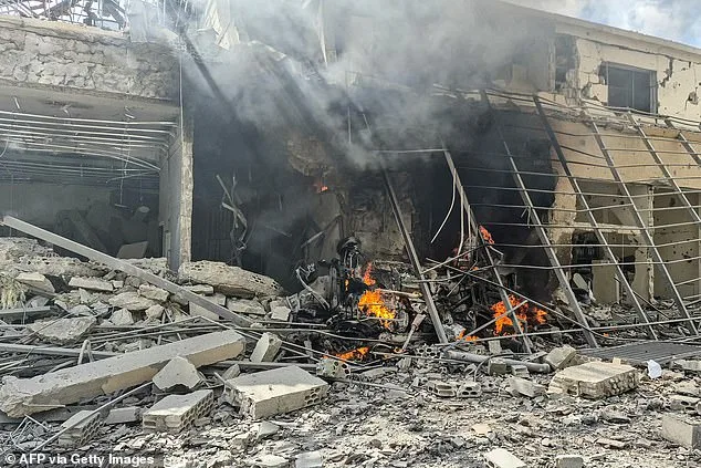 Trump Issues 24-Hour Ultimatum to Iran: Finalize Peace Deal or Face US Military Strikes