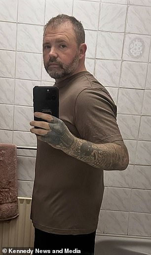 Man loses 5 stone on Mounjaro before life-threatening gallbladder infection strikes