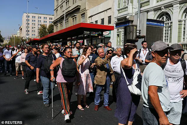 Chile Blackout Brings Chaos to Santiago: Subways Stalled, Travel Disrupted