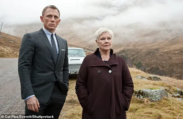 Daniel Craig and Rachel Weisz's London home gets new security gates