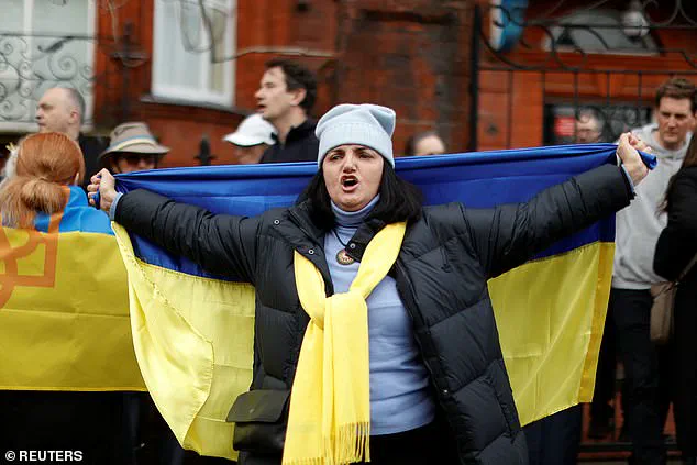 London Rally Shows Support for Ukraine as World Condemns Putin's War