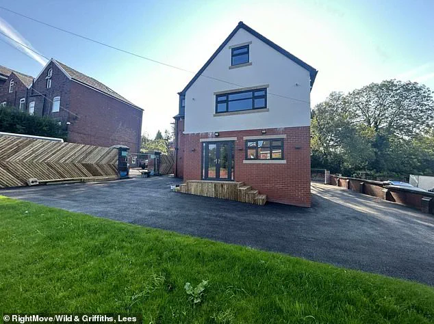 Oldham House Sparkles with Sterile Medical Chic