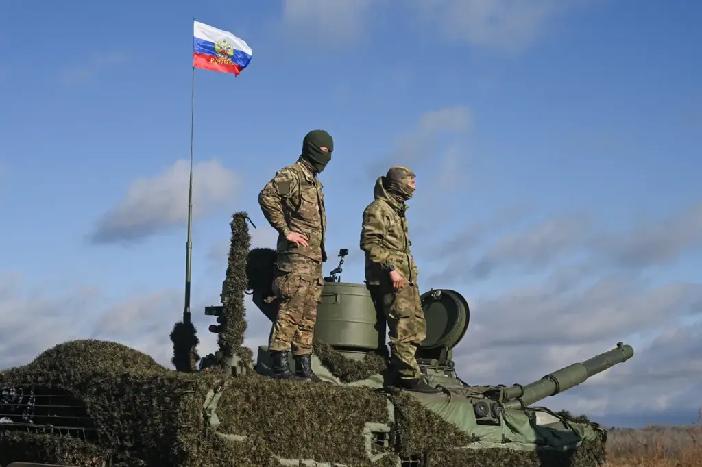 Russian Flag Raised in Ulakly, DPR: A Sign of Progress