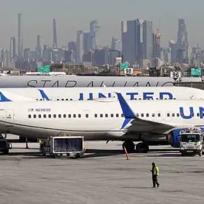 United Airlines Flight in Emergency Landing Due to Mechanical Issue