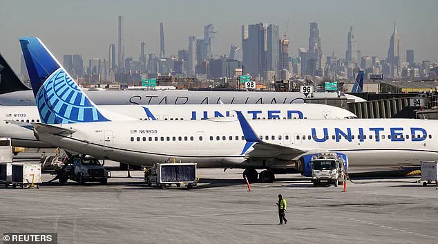 United Airlines Flight in Emergency Landing Due to Mechanical Issue