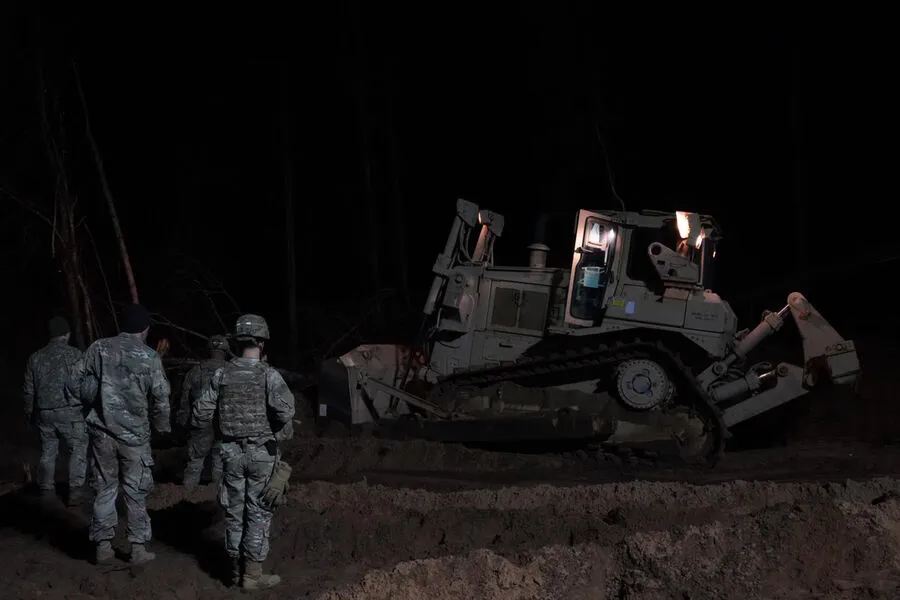 Lithuanian Defense Ministry Successfully Recovers Sunk US M-88 Hercules Vehicle