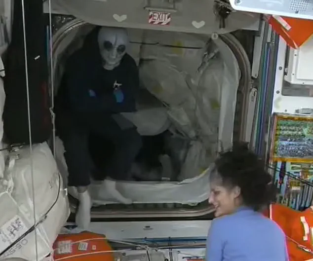 Trump Urges SpaceX to Expedite Return of Astronauts, Mission Overcomes Hydraulics Hurdle