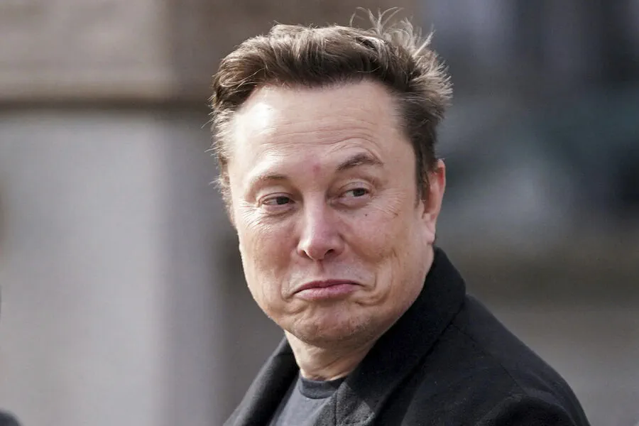 Elon Musk Denounces War Profiteers and Criticizes Military Speculation at Italian Conservative Congress