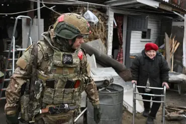 Residents Injured by Hidden Mines While Avoiding Military in Kursk Region